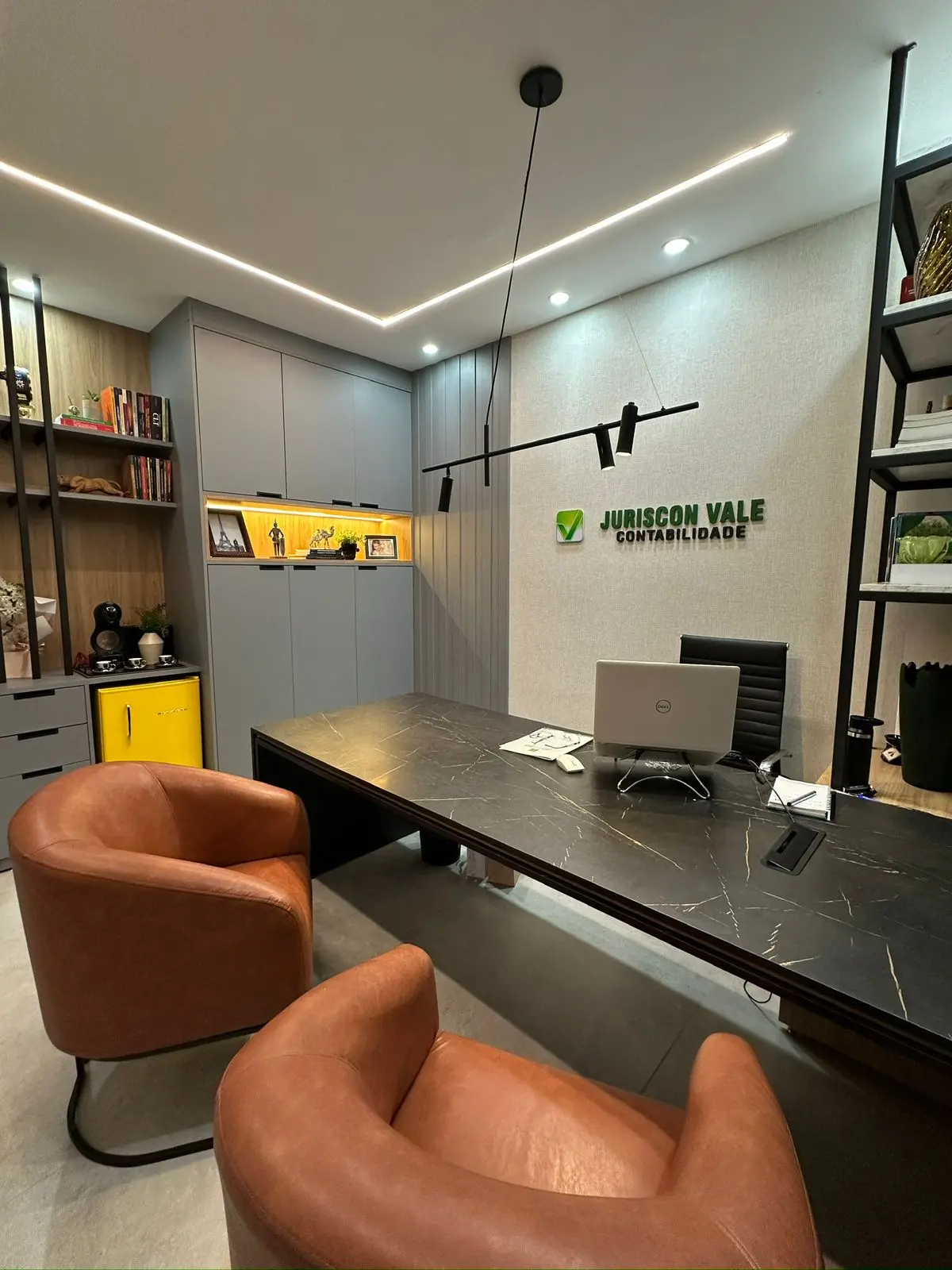 Escritório de atendimento da sede da Juriscon Vale